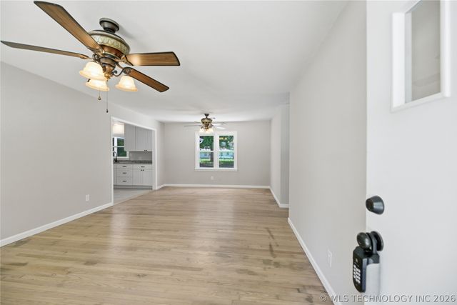 111 Irving Street, Pryor, OK 74361