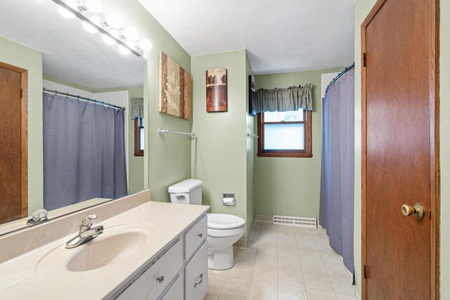 415 S MIDPARK DRIVE, Appleton, WI 54915