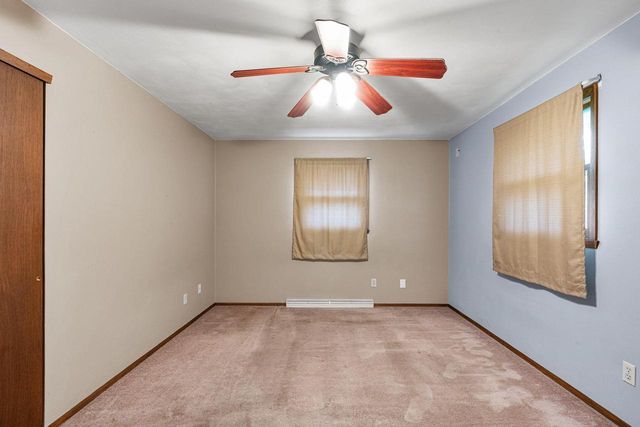 415 S MIDPARK DRIVE, Appleton, WI 54915