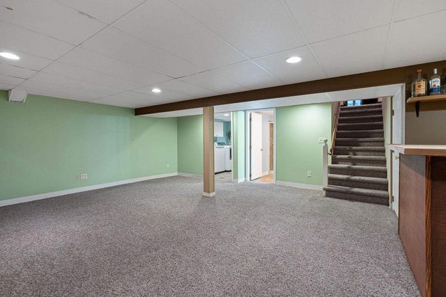415 S MIDPARK DRIVE, Appleton, WI 54915