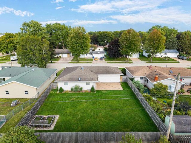 415 S MIDPARK DRIVE, Appleton, WI 54915