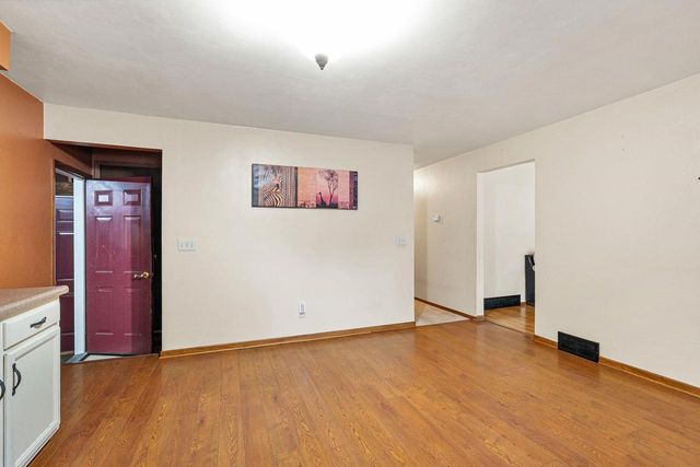 415 S MIDPARK DRIVE, Appleton, WI 54915