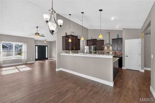 1309 Hollander Court, O'fallon, IL 62269