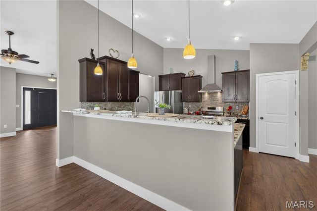 1309 Hollander Court, O'fallon, IL 62269