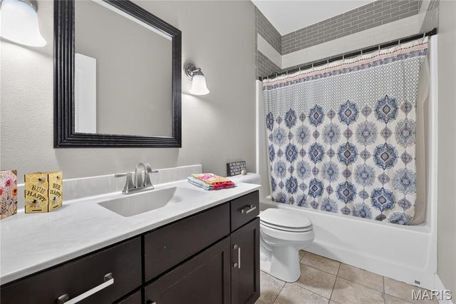 1309 Hollander Court, O'fallon, IL 62269