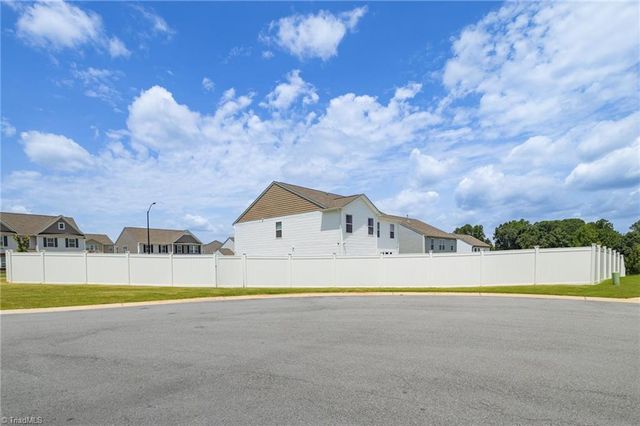 604 Florence Mill Lane, High Point, NC 27260