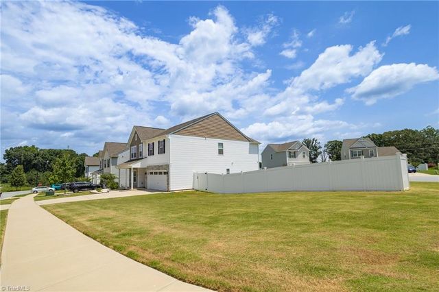 604 Florence Mill Lane, High Point, NC 27260