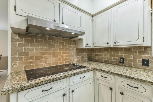 1210 Timber Lane, Rosenberg, TX 77471