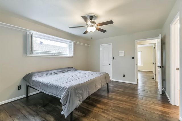 1210 Timber Lane, Rosenberg, TX 77471