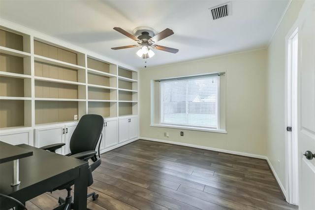 1210 Timber Lane, Rosenberg, TX 77471