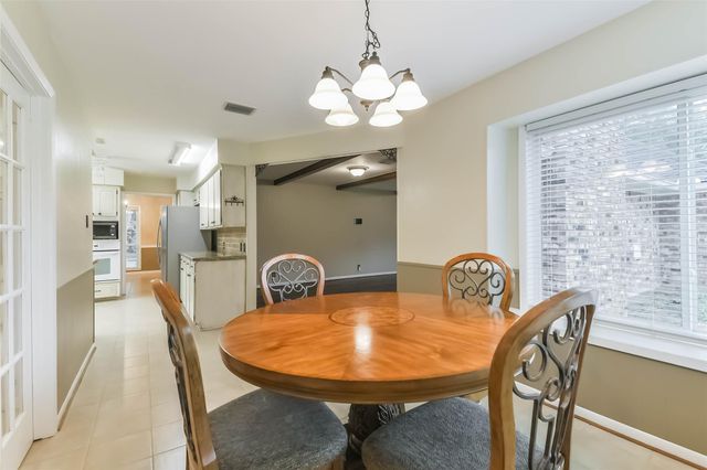 1210 Timber Lane, Rosenberg, TX 77471