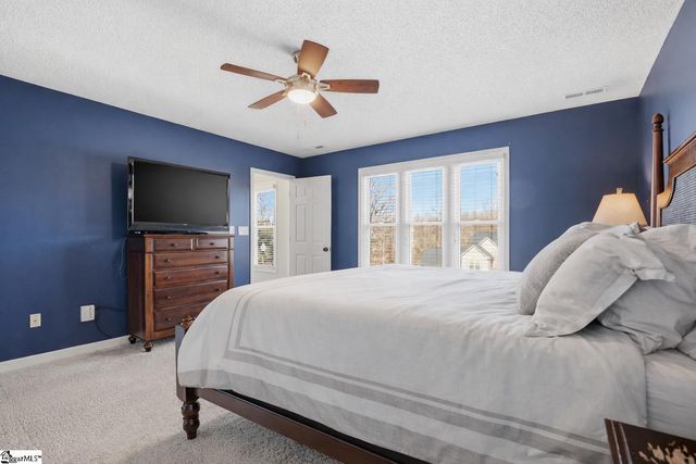 18 River Way, Greer, SC 29651