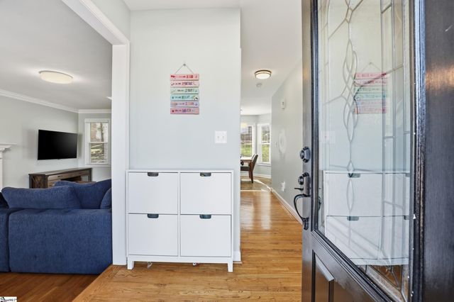 18 River Way, Greer, SC 29651