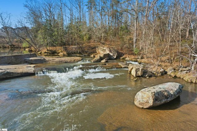 18 River Way, Greer, SC 29651