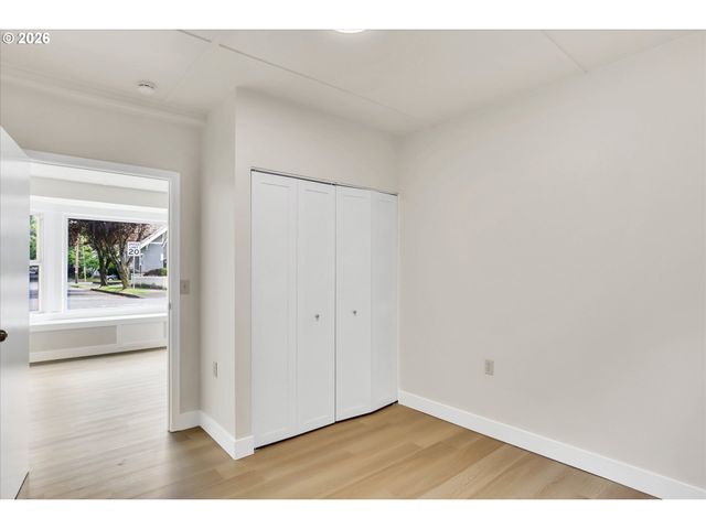 2037 Se 41ST Ave, Portland, OR 97214