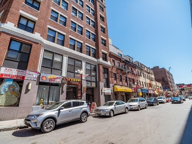 42 Beach St 6B, Boston, MA 02111