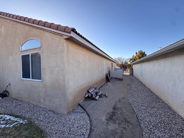 7201 Quail Springs Place NE, Albuquerque, NM 87113