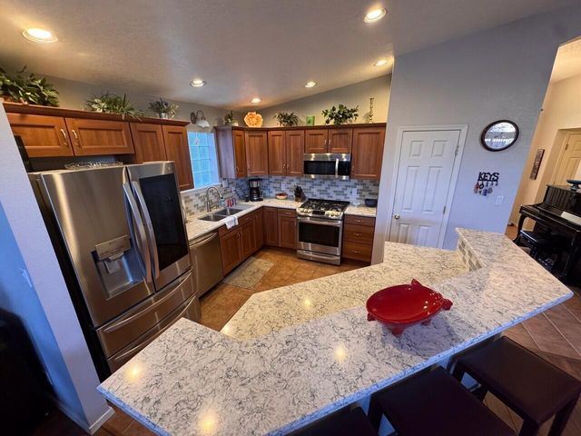 7201 Quail Springs Place NE, Albuquerque, NM 87113