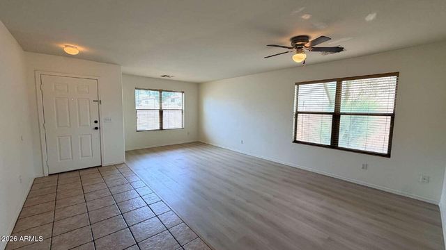 571 E REFLECTION Place, Chandler, AZ 85286