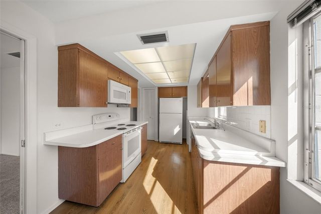 2507 BENEVA ROAD 10, Sarasota, FL 34232