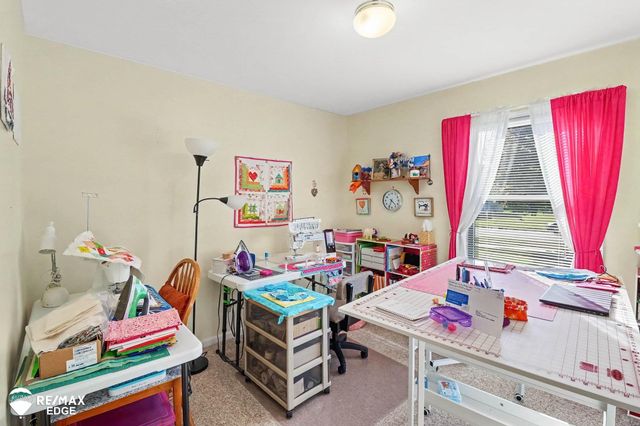 926 Village Drive, Davison, MI 48423
