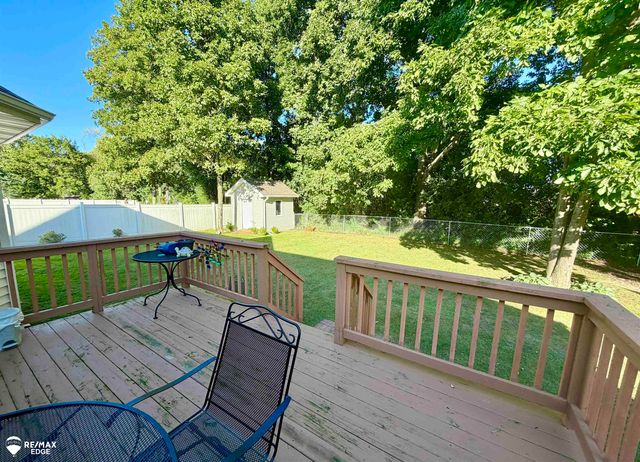 926 Village Drive, Davison, MI 48423