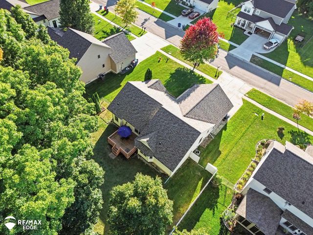 926 Village Drive, Davison, MI 48423