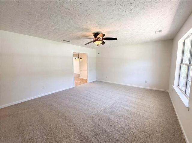 90 Rolling Ridge Drive, Covington, GA 30016