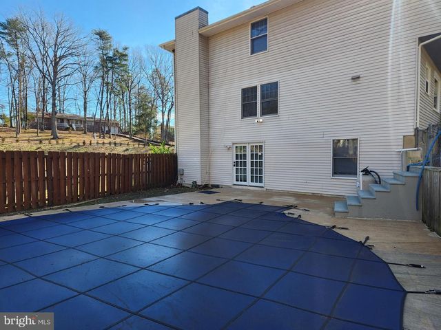 10 GREENRIDGE DR, Stafford, VA 22554