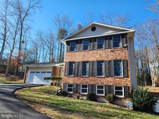 10 GREENRIDGE DR, Stafford, VA 22554