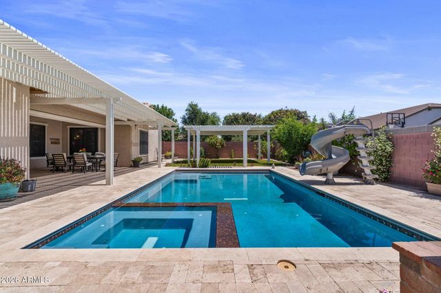 2845 E RED OAK Street, Gilbert, AZ 85297