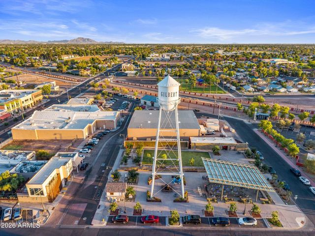 2845 E RED OAK Street, Gilbert, AZ 85297