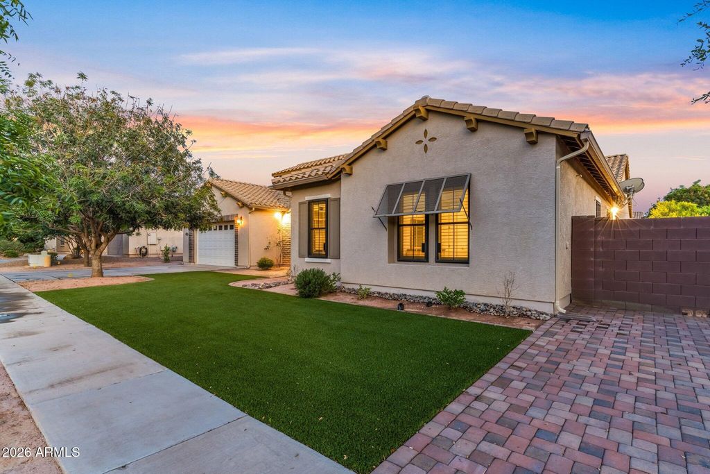 Image 54 of property listing at 2845 E RED OAK Street, Gilbert, AZ 85297