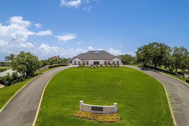 9037 PENELOPE DRIVE, Weeki Wachee, FL 34613