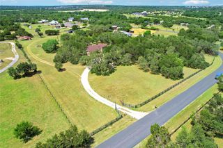 4 Valley View CIR, Leander, TX 78641