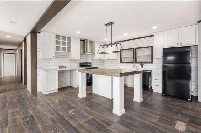 1640 Gale Drive, Pelican Bay, TX 76020