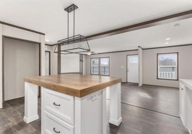 1640 Gale Drive, Pelican Bay, TX 76020