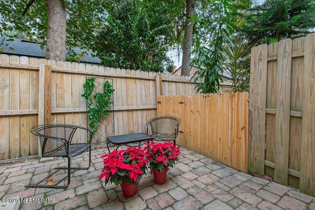 4519 COLUMBUS Circle 1B, Jacksonville, FL 32210