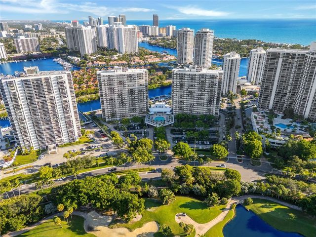 3701 N Country Club Drive 1209, Aventura, FL 33180