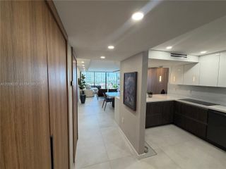 3701 N Country Club Drive 1209, Aventura, FL 33180