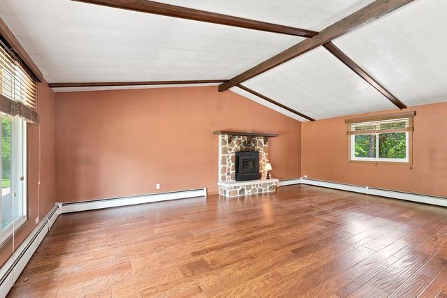 W124N13479 Wasaukee ROAD, Germantown, WI 53022