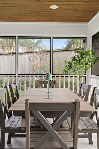 4902 Candleleaf Drive, Houston, TX 77018