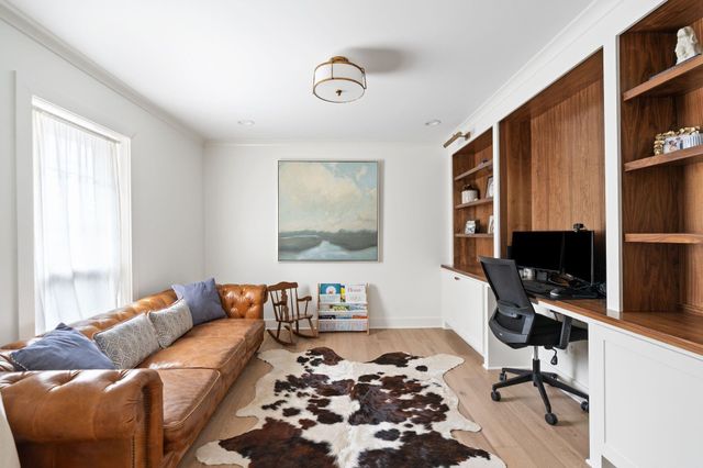 4902 Candleleaf Drive, Houston, TX 77018