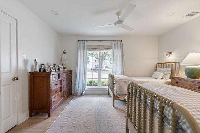 4902 Candleleaf Drive, Houston, TX 77018