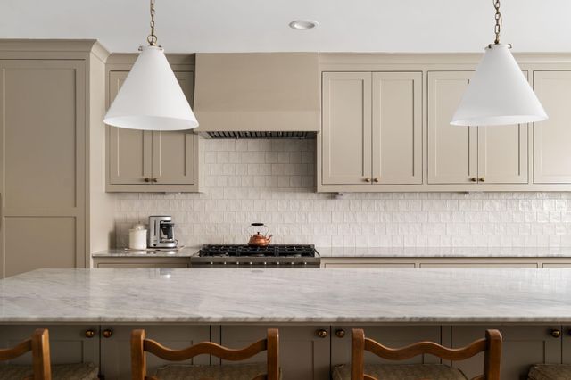 4902 Candleleaf Drive, Houston, TX 77018