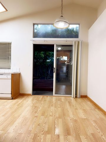 9184 Cerrolinda Cir, Elk Grove, CA 95758