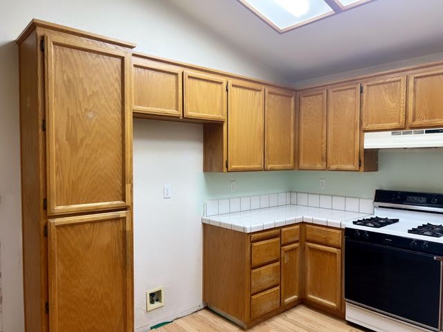 9184 Cerrolinda Cir, Elk Grove, CA 95758
