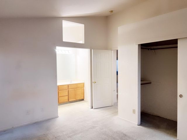 9184 Cerrolinda Cir, Elk Grove, CA 95758