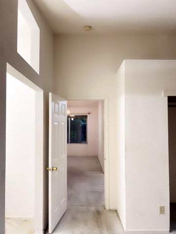 9184 Cerrolinda Cir, Elk Grove, CA 95758