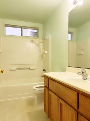 9184 Cerrolinda Cir, Elk Grove, CA 95758